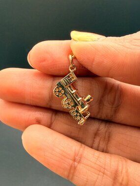 14K Yellow Gold Train Pendant